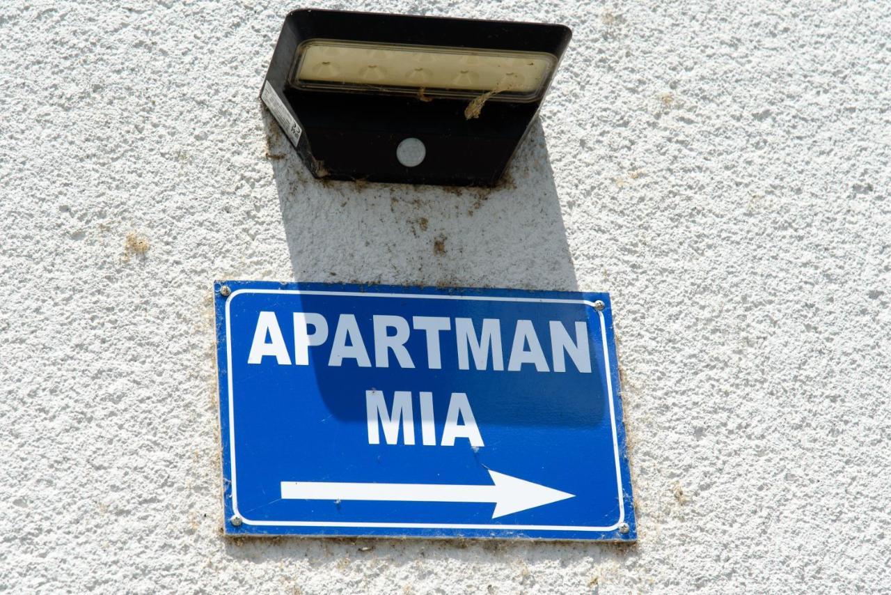 Apartment Mia Donja Pacetina Exterior foto