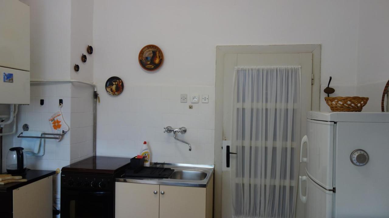 Apartment Mia Donja Pacetina Exterior foto